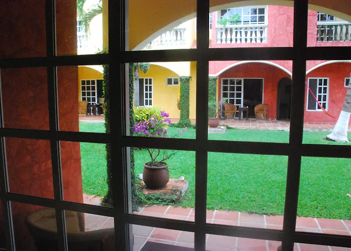 Casa Colonial *