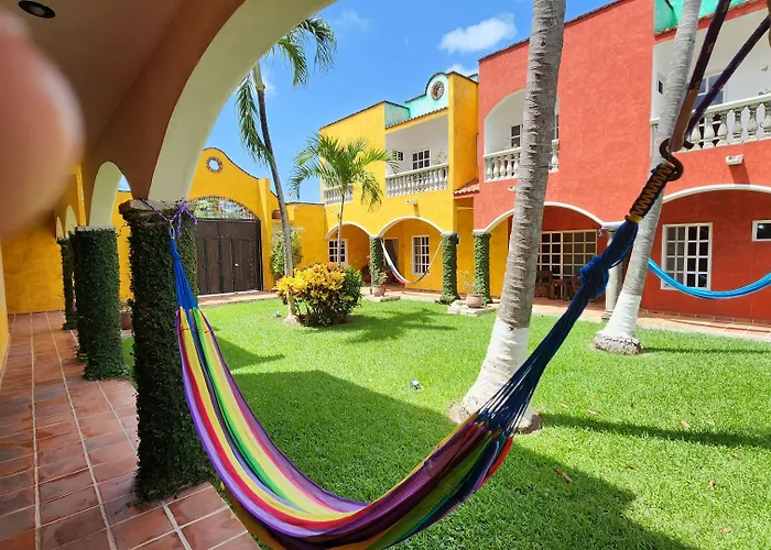 Casa Colonial *